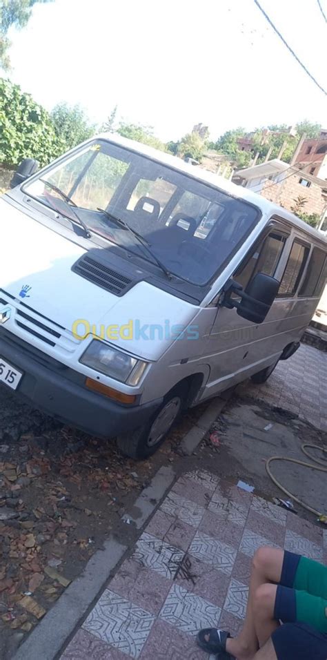 ouedkniss renault trafic r25|Renault Renault trafic R25 1995 R25 .